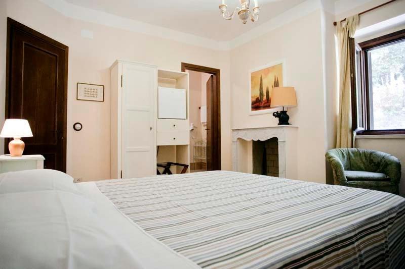 Hostal Il Casale Del Ra Tuoro sul Trasimeno Habitación foto