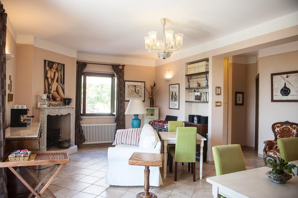 Hostal Il Casale Del Ra Tuoro sul Trasimeno Exterior foto