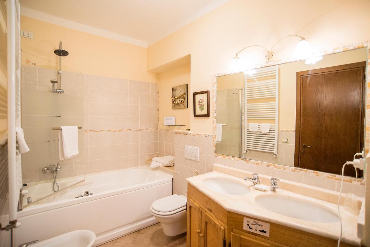 Hostal Il Casale Del Ra Tuoro sul Trasimeno Exterior foto